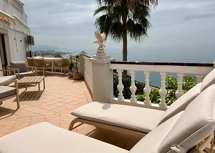 Апартаменты Fantastic Sea Views Sun Lounge Нерха