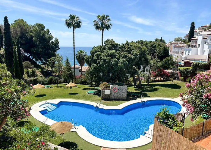 Апартаменты Fantastic Sea Views Sun Lounge Нерха