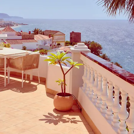 Fantastic Sea Views Sun Lounge شقة *