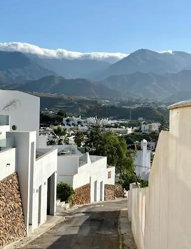 Fantastic Sea Views Sun Lounge Nerja