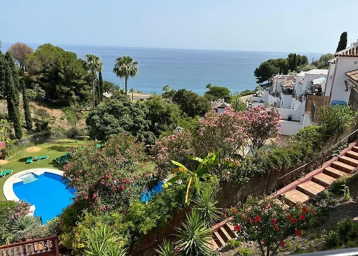 Fantastic Sea Views Sun Lounge Apartment Nerja