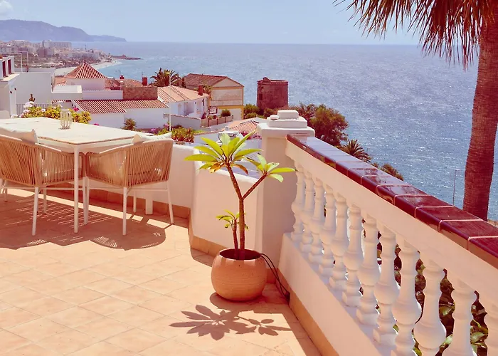 Fantastic Sea Views Sun Lounge Apartment *