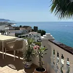 Fantastic Sea Views Sun Lounge Апартаменты *